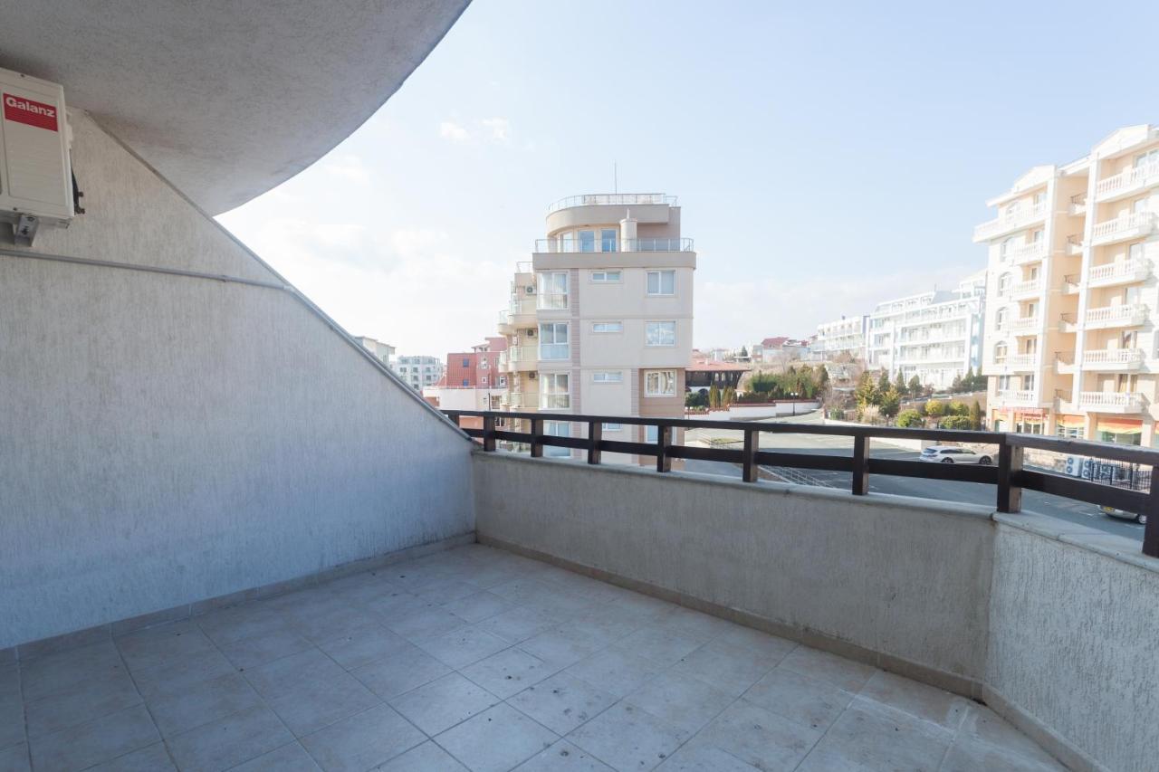 Dom-El Real Apartments Amphora Свети-Влас Экстерьер фото